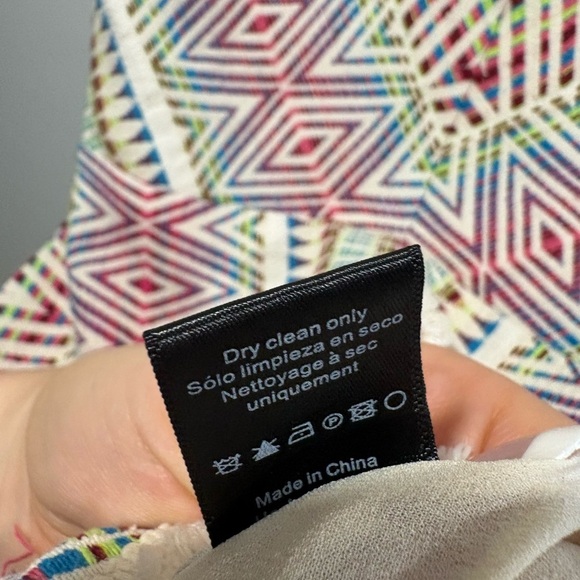 NWOT- Adelyn Rae - Jaylene Woven Shift Dress - Picture 9 of 13